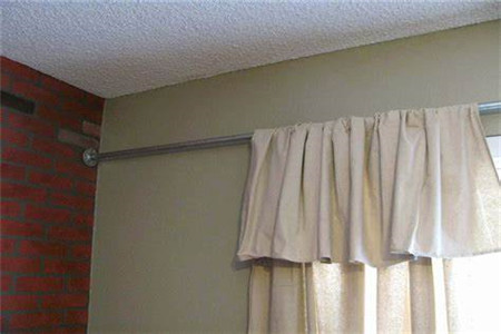 弹簧窗帘杆安装方法是怎样的？